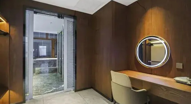 Люкс Grand Yida Hotel