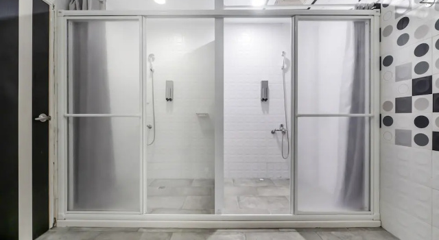 Четырёхместный номер Standard с балконом Sunset Mu Style Inn