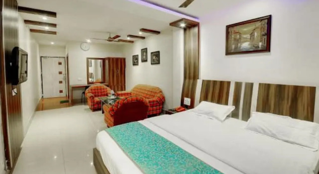 Camera Executive Hotel Anurag