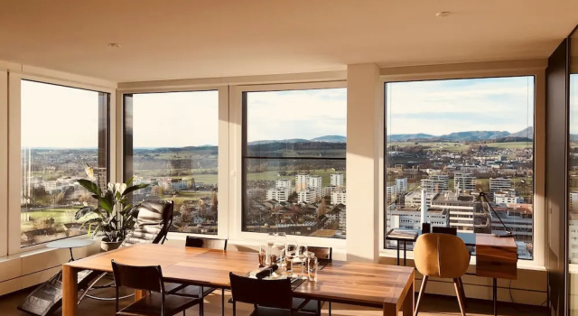 Апартаменты с 2 комнатами с видом на озеро Park Tower City View Apartments