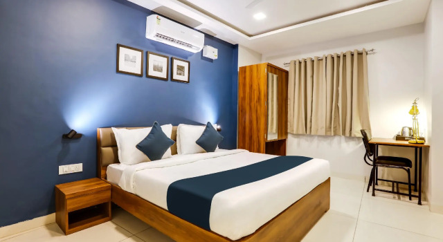 SilverKey Executive Stays 60501 Babul Nagar