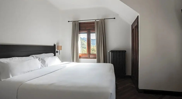 Семейный номер Standard Angelats Hotel - A Signature Boutique Hotel & Restaurant
