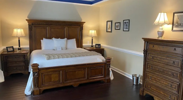 Номер Deluxe A Williamsburg White House Inn