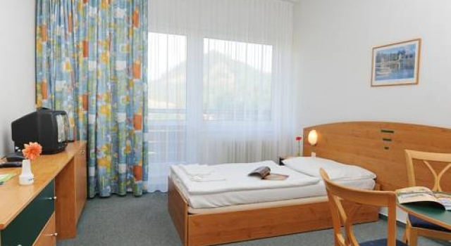 Hotel Sorea Máj, Rezervovat Hotel Hotely v Žilinský kraj s parkováním, Parkování