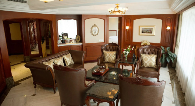 Enrichee Gloria Plaza Hotel Qingdao
