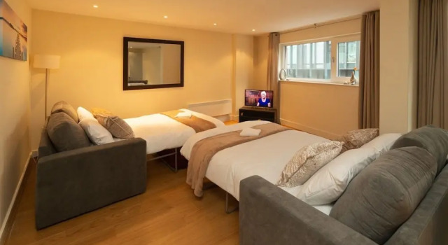 Elegant Central London Apartment, Забронировать Апартаменты/квартира Отели Большого Лондона с завтраком, Завтраки