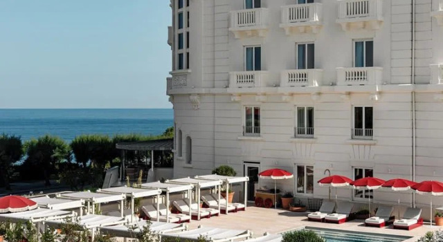 Номер Deluxe Regina Experimental Biarritz