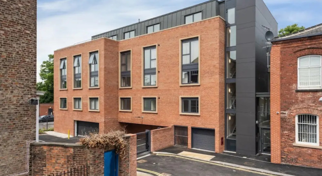 Luxury, Modern Apartment in York, Sleeps 4, Varaa Huoneisto Asunnot kohteessa Merseyside, Huoneisto