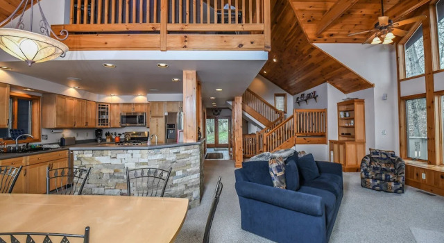 Bluebird Daze 4 Bedroom House, Buchen Sie Ferienhaus Hotels in Maryland mit Parkplatz, Parkplätze