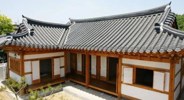 Majoongheon Hanok Guesthouse