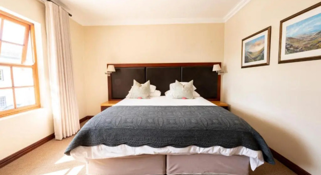 Noordhoek Village Hotel, Забронировать Отель Отели Нордхук 3 звезды, рядом с Cape Point Vineyards Estate, 3*