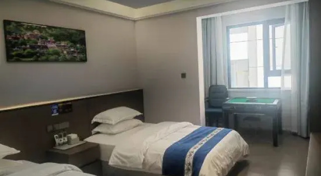 Люкс Deluxe с красивым видом из окна Qingding  Jiarong  Homestay (Danba  County Passenger  Transport  Center  Store)