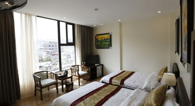 Двухместный номер Standard с балконом Hoang Ngoc Hotel