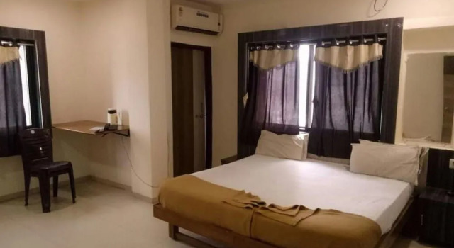 Hotel Prime Inn, Rezerwuj Hotel Ankleshwar Gujarat