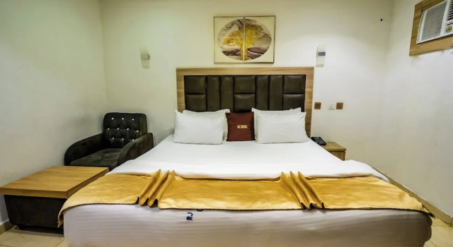 Номер Deluxe RJ Hotels And Restuarant