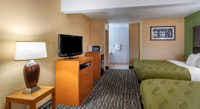 Camera quadrupla Standard Quality Inn