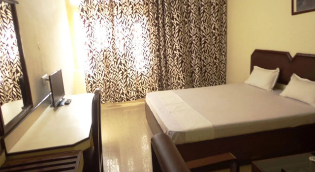 Hotel Lumbini International, Varaa Hotelli Hotellit Bodhgaya aamiaisella, Aamiainen