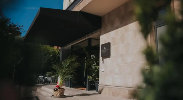 Infinity Hotel & More