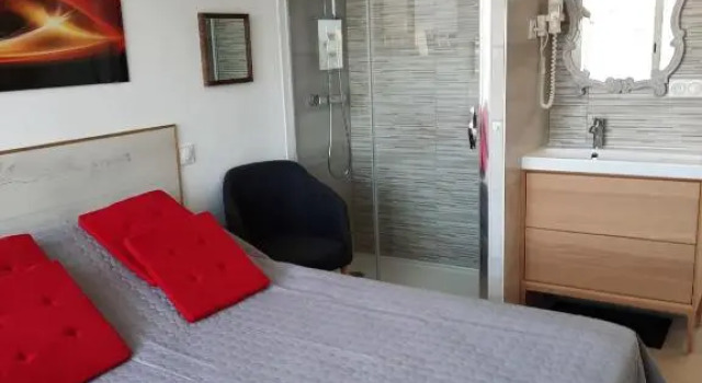 Cap d' Agde Naturiste Héliopolis D11, Book Hotel Agde Canal du Midi