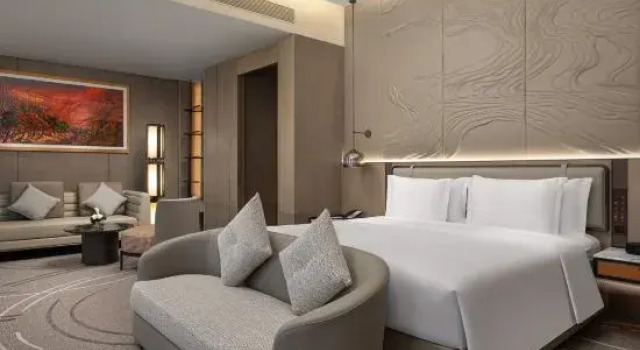 Люкс Presidential Crowne Plaza Jingmen by IHG