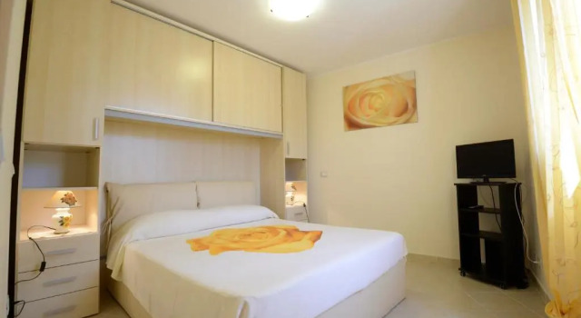 Case Vacanza Edera, Book Hotel Hotels in Sicily with Parking, Parking