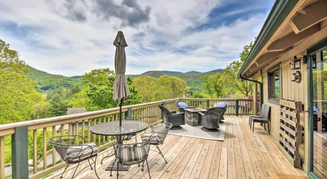 Serene Sky Valley Home w/ 180 Degree Mountain View, Buchen Sie Hotel Sky Valley Georgia
