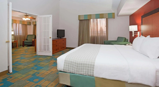 Двухместный люкс c 1 комнатой La Quinta Inn by Wyndham Cheyenne