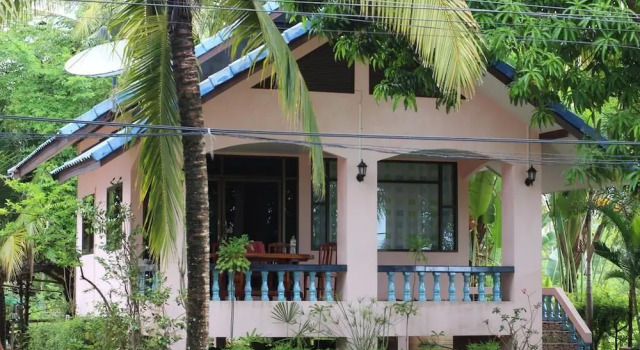 Семейный номер Standard с балконом Chaiwat Resort
