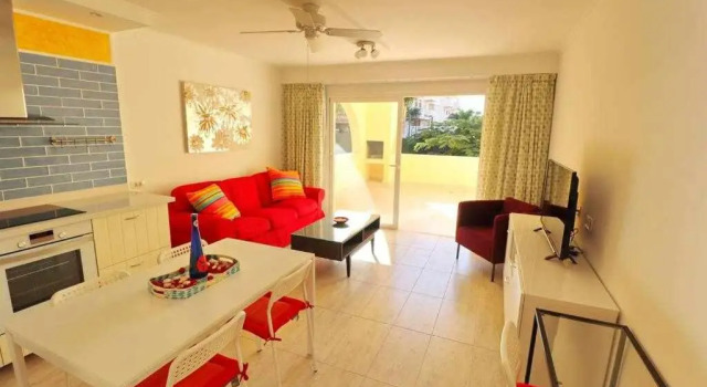 Mare Verde B12 by Tenerife Rental and Sales, Book Hotel Hotels in Tenerife with Parking, Parking