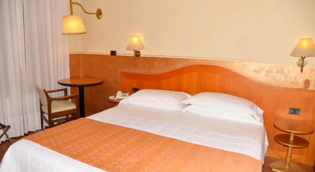 Hotel Amadeus Torino, Varaa Hotelli 3 tähden hotellit kohteessa Piemonte, 3*