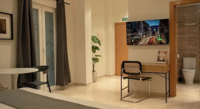 Студия Suites You Opera