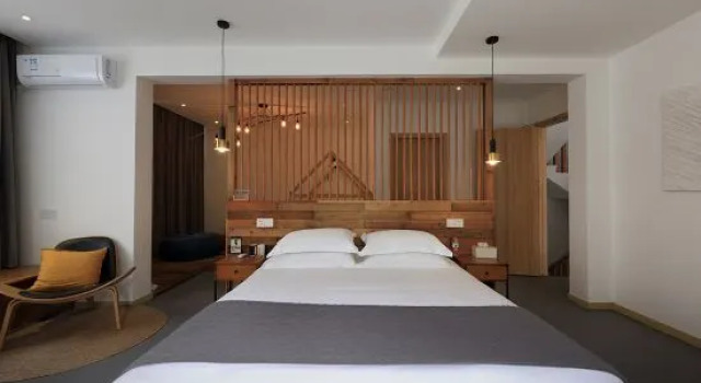 Семейный люкс Deluxe Ruoshanbei Homestay