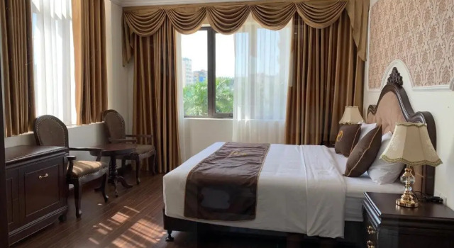 Dragon Legend Hotel, Varaa Hotelli Hotellit Quang Ninh uima-altaalla, Uima-allas
