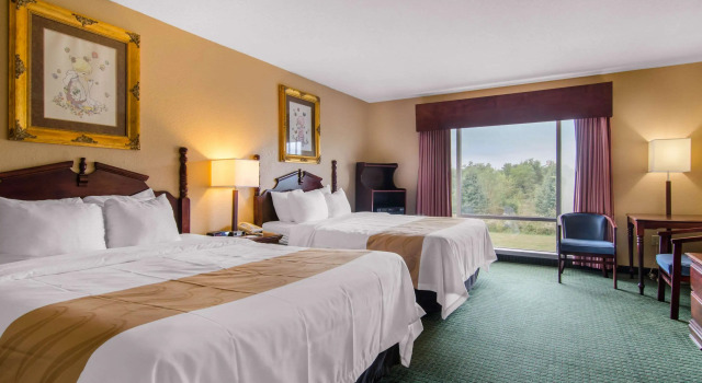 Quality Inn & Suites Carthage near Precious Moments Chapel, Prenota Hotel Carthage Ozark