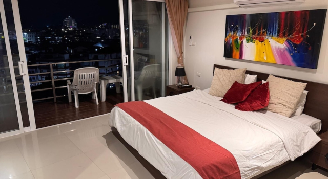Patong Beach Walking Street Seaview C257