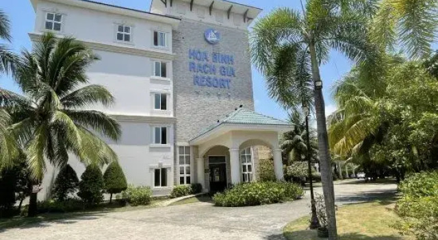 Hoa Binh - Rach Gia Resort, Rezervovat Lázně / Resort Hotely v Kien Giang s bazénem, Bazén