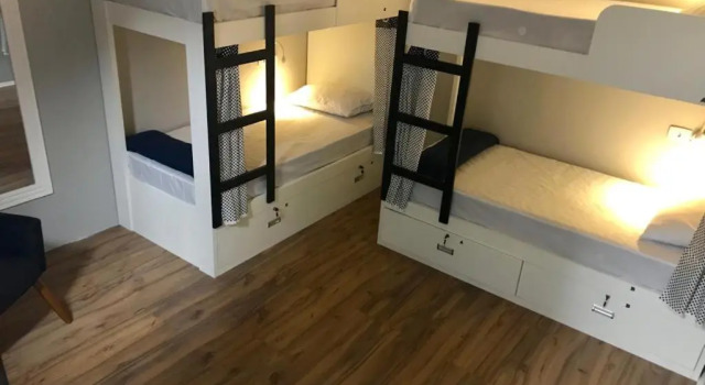 Кровать в общем номере (мужской номер) Visto Hostel
