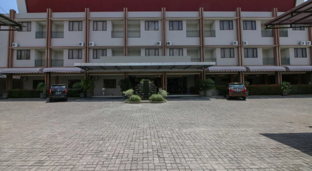 Airy Mataram R Suprapto 21 Lombok