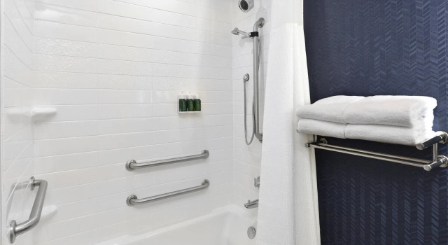 Четырёхместный номер Standard Fairfield Inn & Suites by Marriott Moorpark Ventura County