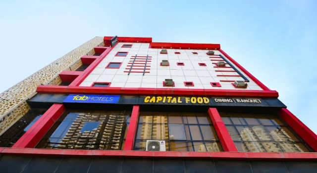 Fabhotel Capital Inn