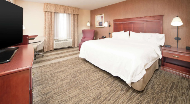 Двухместный номер Standard Hampton Inn & Suites Greensburg