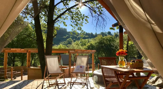 Тент Chateau Ramšak, vineyard glamping resort