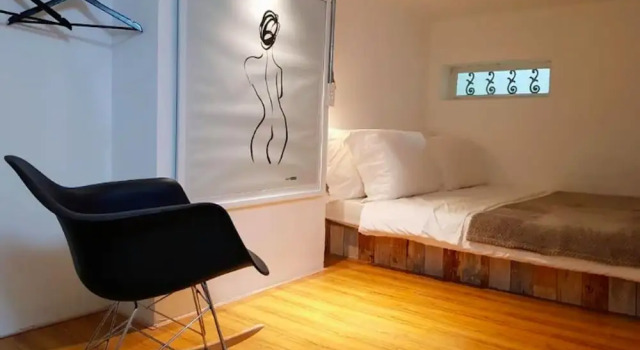 HideawayStay Sleep & Work in Duplex, Забронировать Отель Отели Района 7 3 звезды, 3*