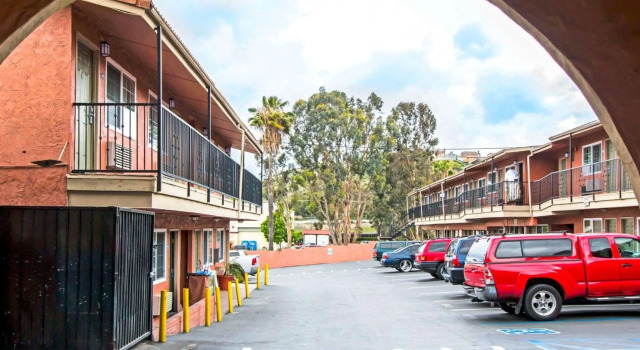 Rodeway Inn Lemon Grove San Diego East, Забронировать Отель Лемон-Гров San Diego Metropolitan Area