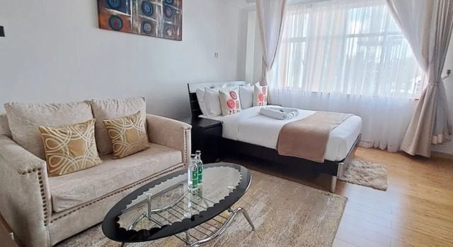 Студия Luxury Golf View Serviced Apartments