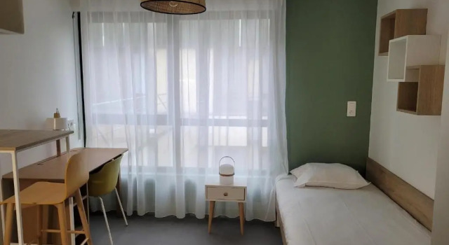 Twenty's Business Flats Jouy-en-Josas, Book Condo Hotel  