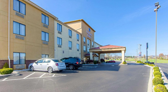 Люкс Comfort Suites Wytheville near Conference Center