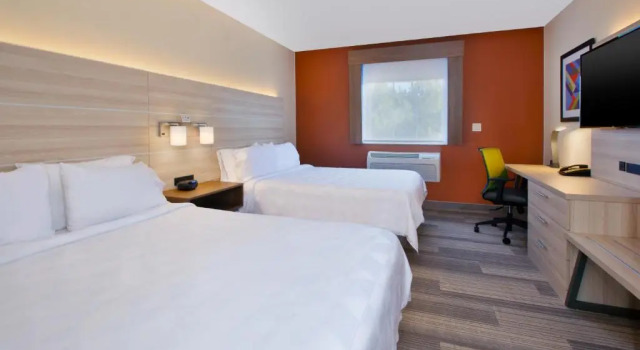 Четырёхместный полулюкс Holiday Inn Express Absecon-Atlantic City Area by IHG
