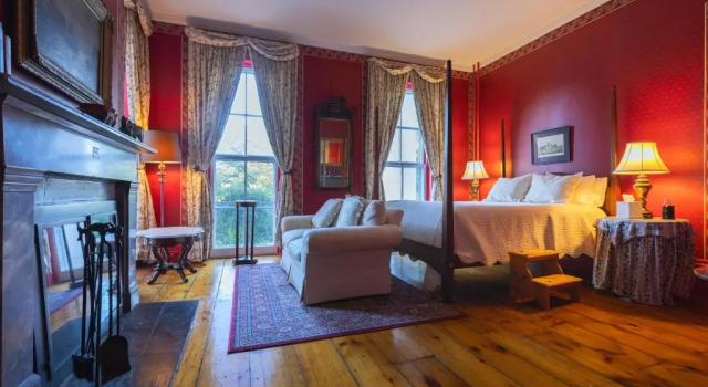Номер Superior Cromwell Manor Inn