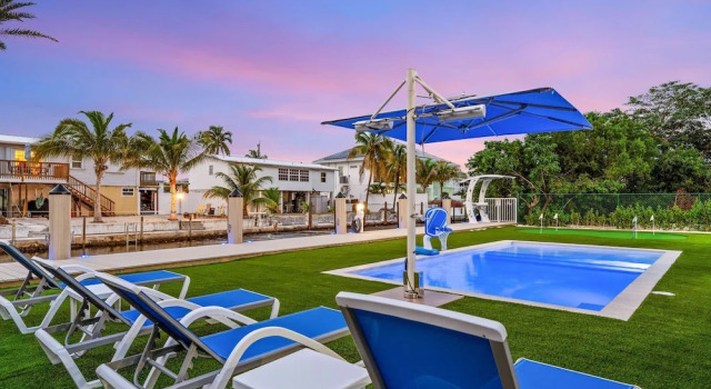 Saltwater Social Game Room Pool Dock Views, Prenota Villa Marathon Florida Keys